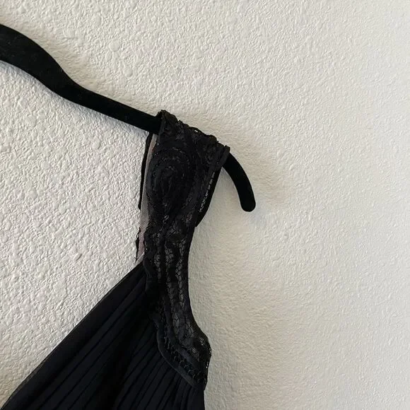 BCBG MaxAzria Dress Size 0 Silk Black Long Cap Sleeve Formal Black Tie Classic - Picture 8 of 16